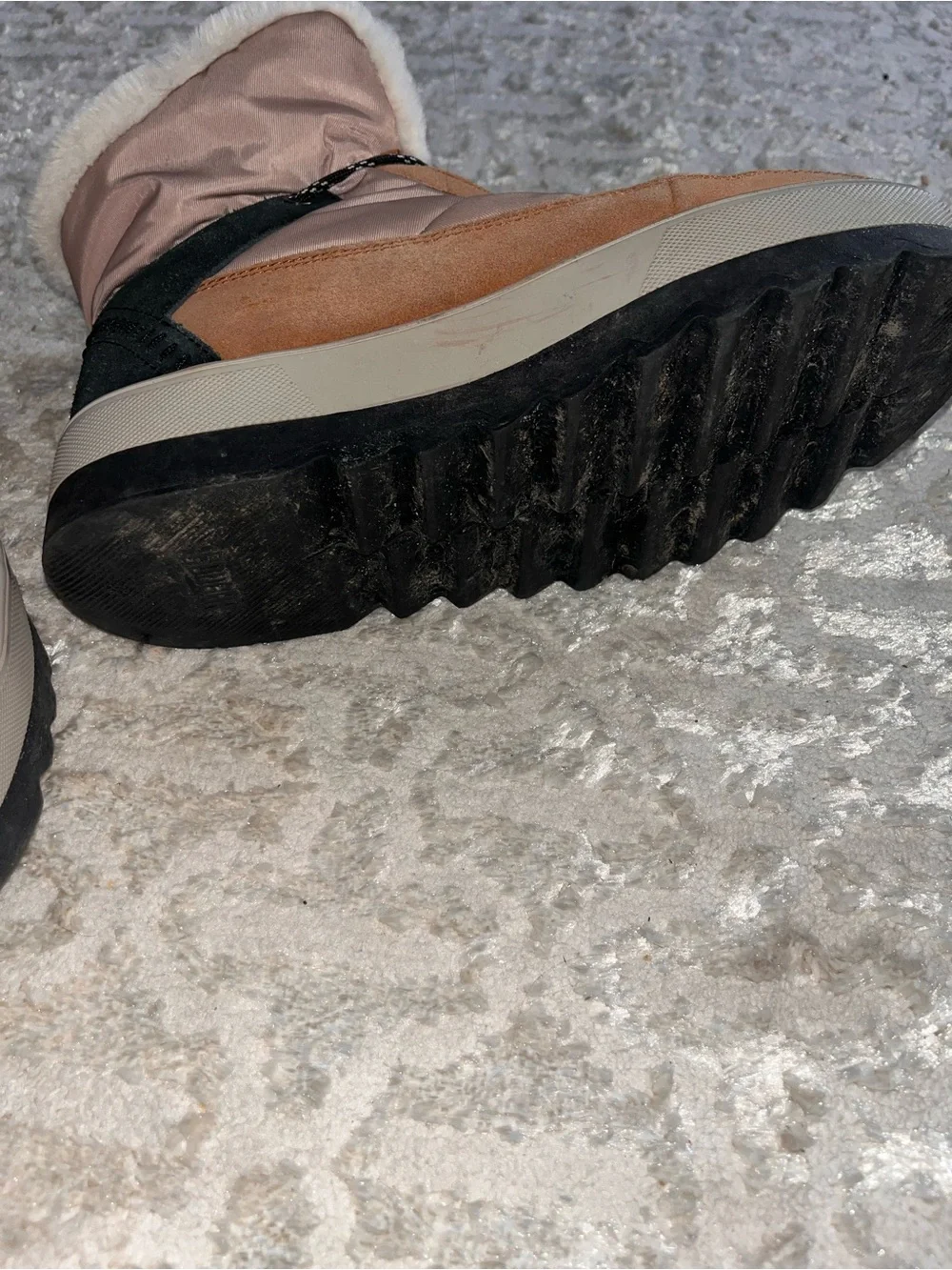 Cougar insulated ankle